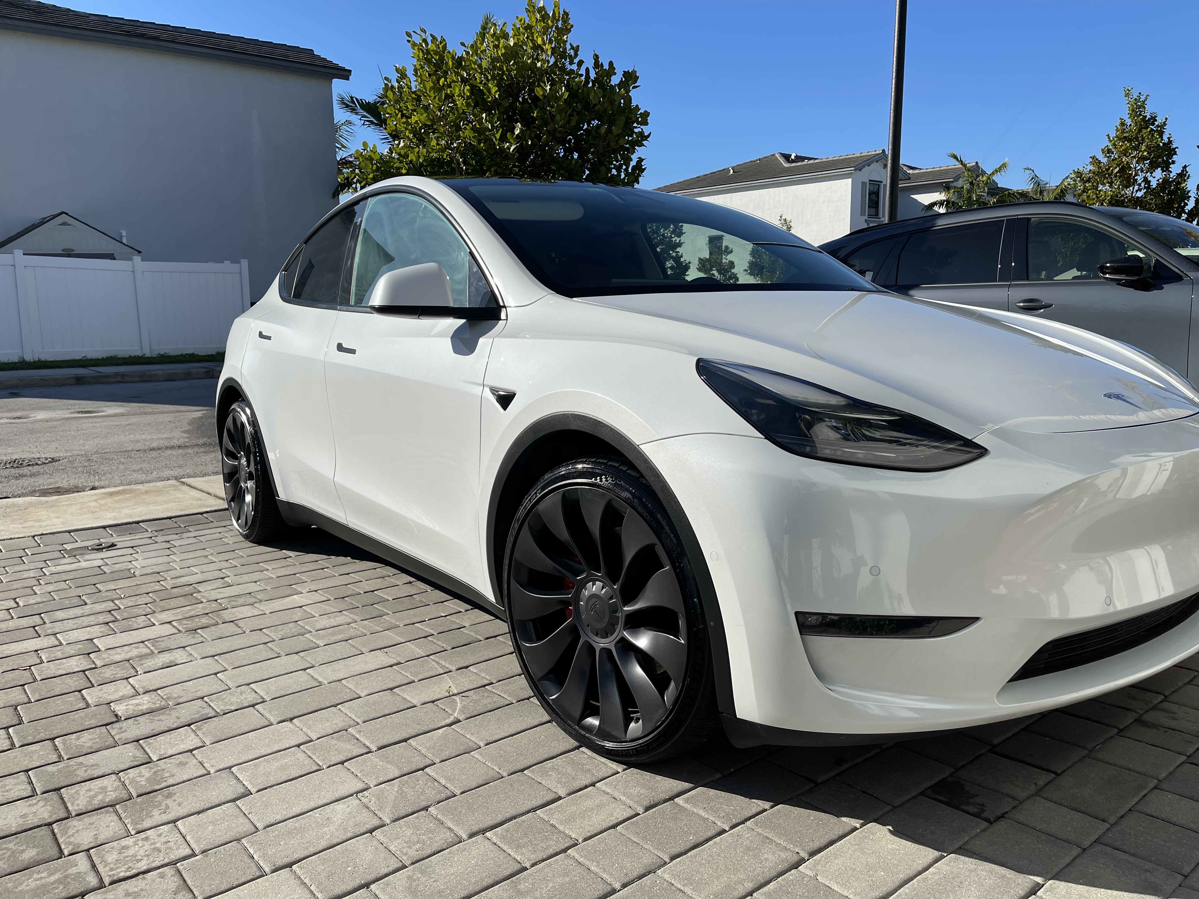 Car detailing transformation - before and after